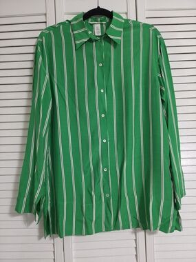 H&M Set Button Up Top And Matching Pants Green with white and black pinstripes